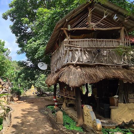 Humbhaha Jungle Yala Nature Eco Resort Kataragama Buitenkant foto